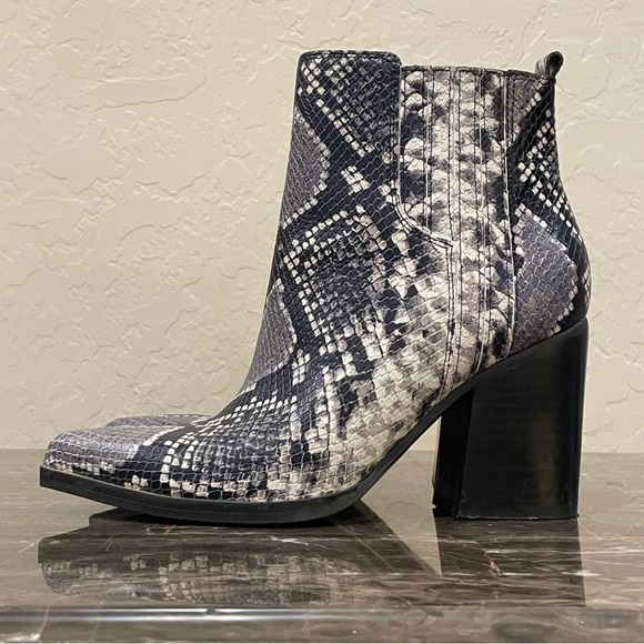 Marc Fisher Alva Snake Embossed Leather Ankle Boots - Picture 1 of 12